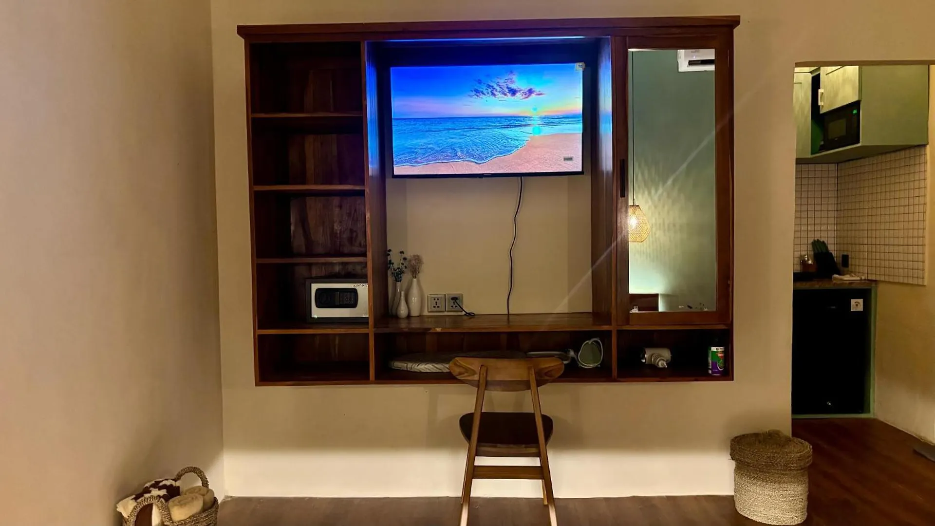 Vibo Studio Seminyak 0*,  Indonesien